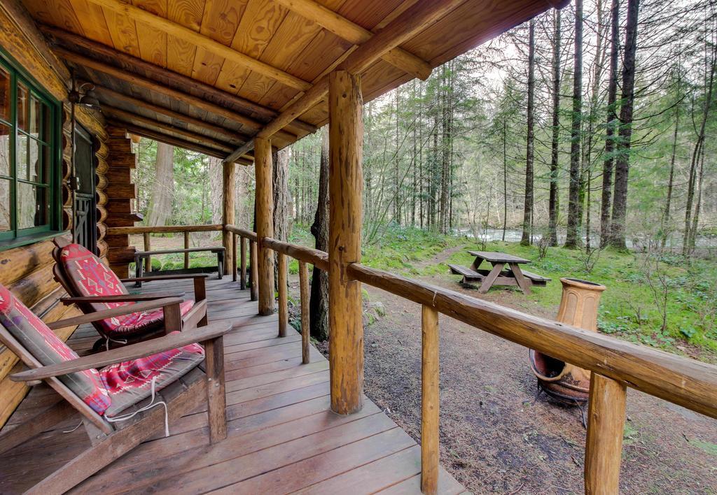 Zoe'S Log Cabin Welches Eksteriør billede