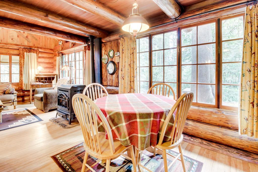 Zoe'S Log Cabin Welches Eksteriør billede