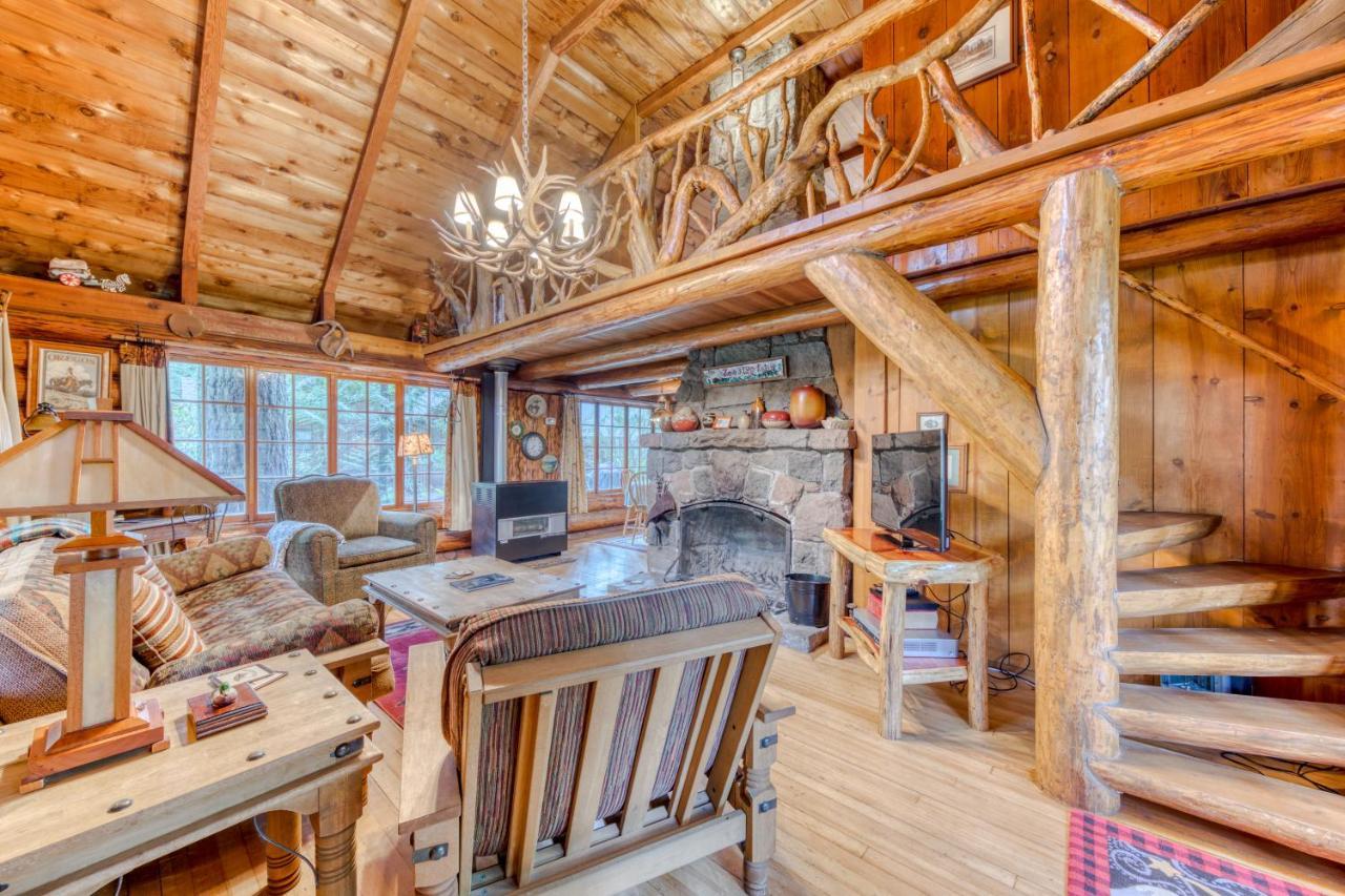 Zoe'S Log Cabin Welches Eksteriør billede