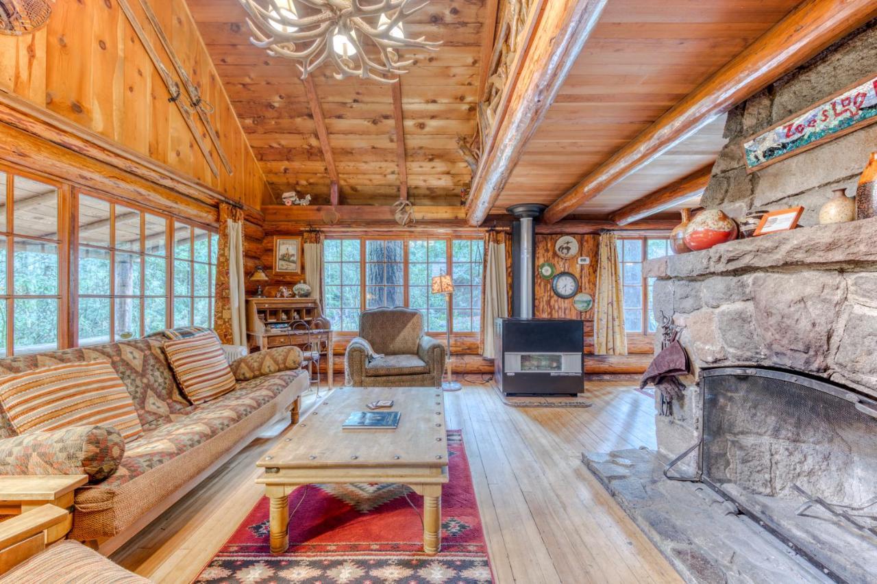 Zoe'S Log Cabin Welches Eksteriør billede
